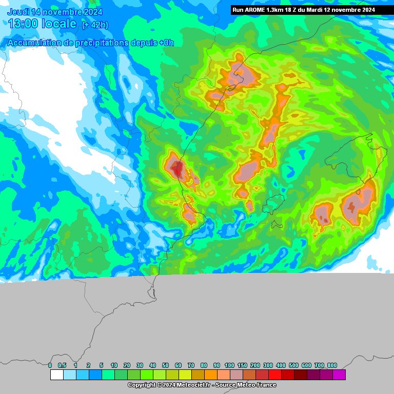 Sigue insistiendo Arome en centrar la friolera cantidad de 150-300 litros en la ciudad de Valencia y área metropolitana.
Creo que nunca he deseado tanto que se equivoque este modelo..
#DANA #Valencia