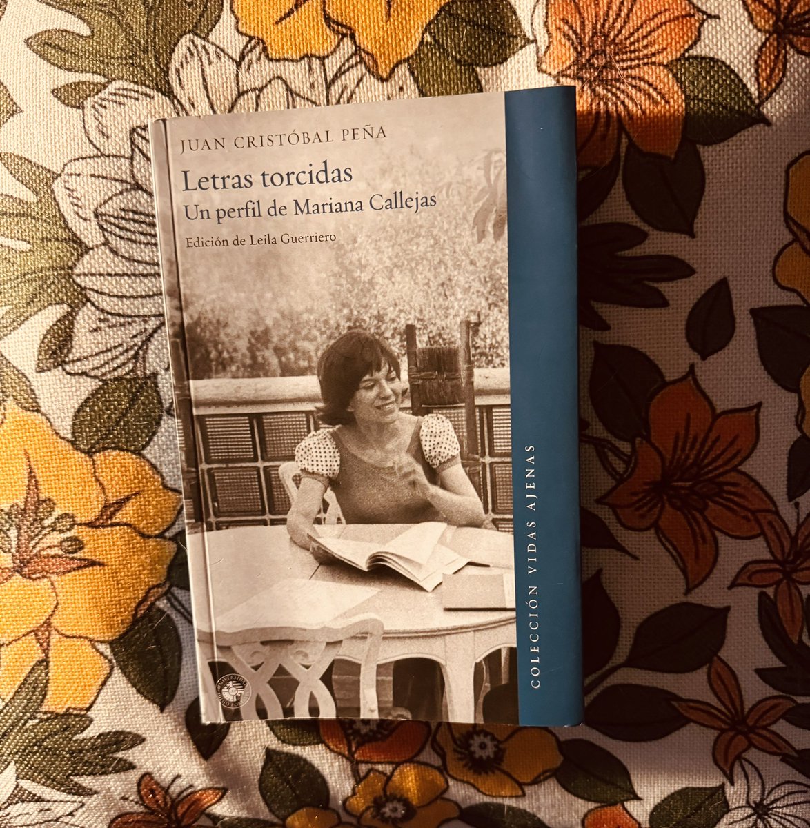 Fantástico <a href="/PenaFletcher/">Juan Cristóbal Peña</a> y <a href="/EdicionesUdp/">Ediciones Udp</a> 💎