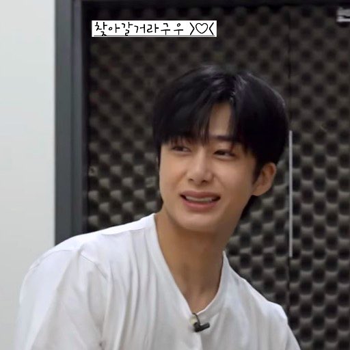 시험도 끝났으니까 트위터 전보다 많이 돌릴 예정입니당 💓 맞팔은 햇는데 아직 많이 안 친해지신 분들 다 연락 들어갑니당!