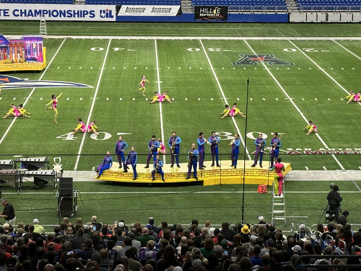 ConroeFineArts's tweet image. They left it ALL on the field!! Incredible Finals performance at UIL State Marching Championship by The Woodlands HS Band!