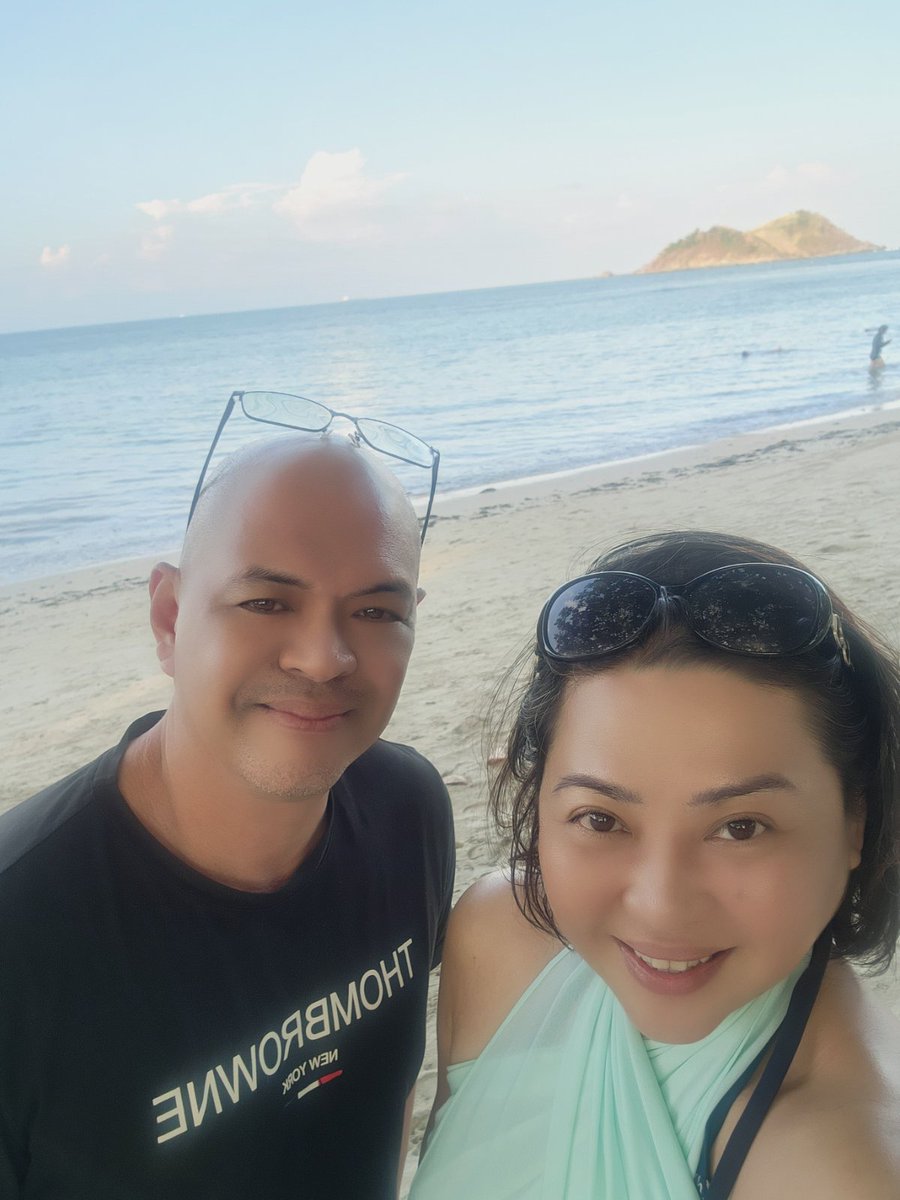 geralicious's tweet photo. Our birthday celebration is always a splurge...thanks darling for always making sure that i am spoiled to the max! Love you!!! https://t.co/9Zm2Vxcdid