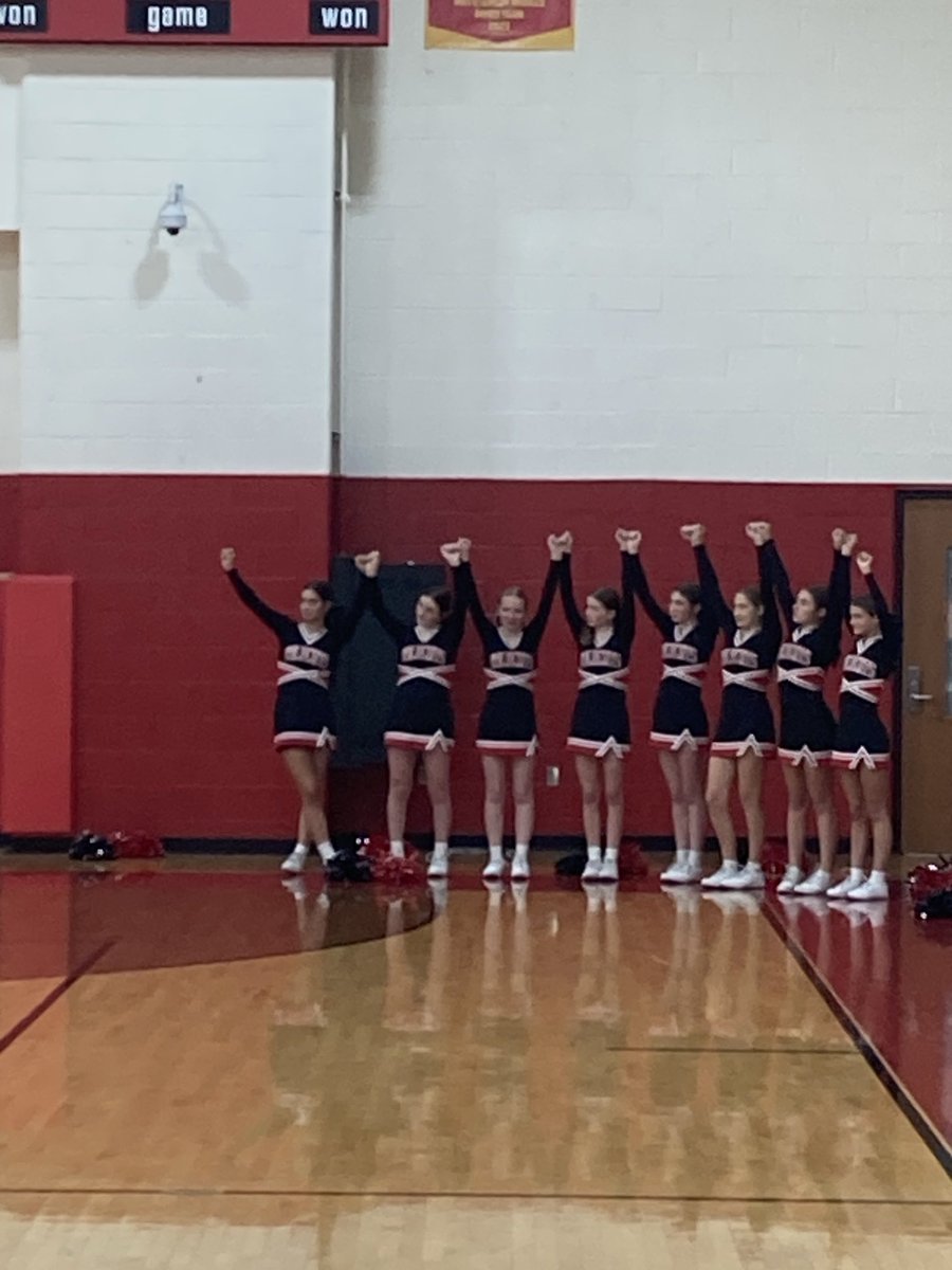 Thank you for our wonderful Wildcats Cheerleaders for there spirit tonight.  📣🔴⚪️