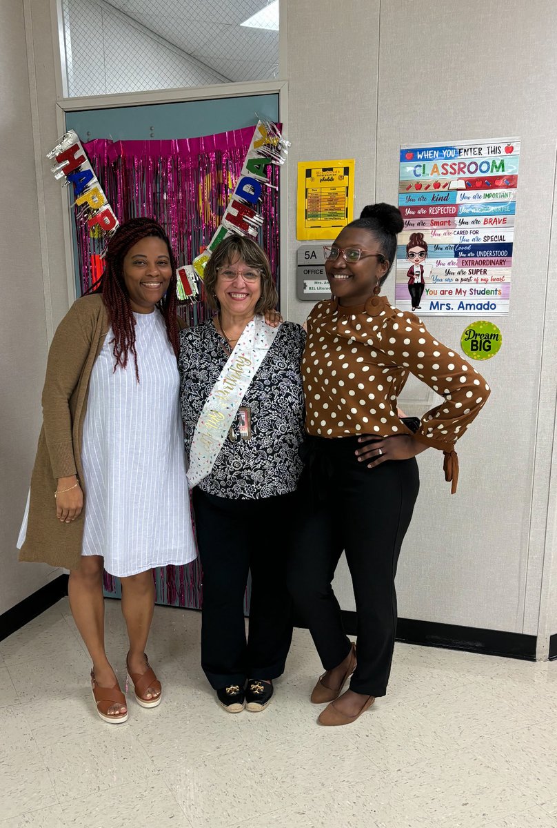 AmadoVania's tweet photo. Thank you ladies! Too much love involved! You spoiled me today!!! ⁦@WBE_Sheriffs⁩ https://t.co/qxtJ3055OX