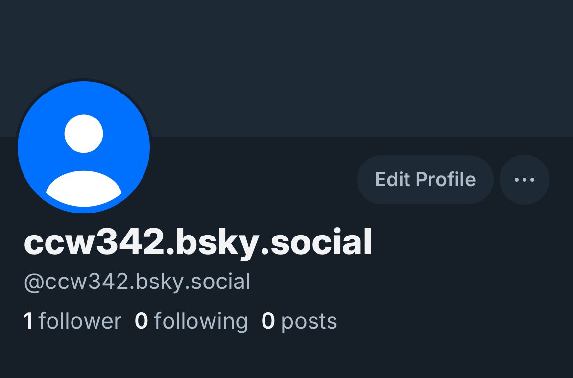 ccw342's tweet image. Come be my second follower