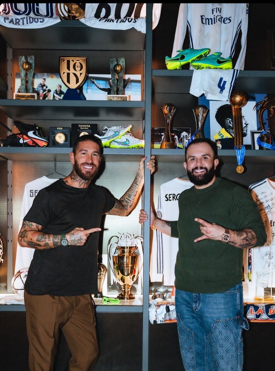 MadridXtra's tweet photo. At Sergio Ramos' house. 🤍 https://t.co/Oc4Wt0JCGA