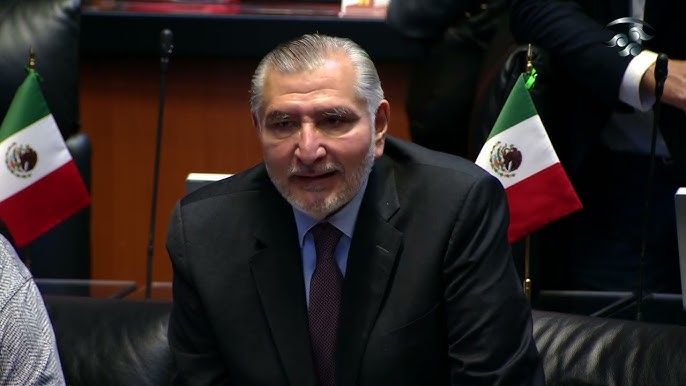 LuisCardenasMx's tweet image. 🚨  DEDAZO 🚨 El senador Adán Augusto busca entregar las boletas YA VOTADAS a los senadores de Morena, PT y Verde a favor de Rosario Piedra para la @CNDH 😱🗳️. “No es que desconfíe de ustedes, pero hay que garantizar los votos”, declaró, incluso pidiendo que se coloque el nombre…