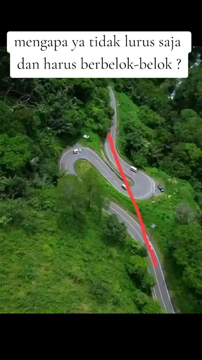 Win_Ugi's tweet photo. mengapa tidak lurus saja dan harus berbelok-belok? #jalan #winviralchannel #winoke_22  #viral #fyp @SemuaOrang_ @winoke_22 @winviralchnnel @Win_Ugi https://t.co/RcYk1o8ztP