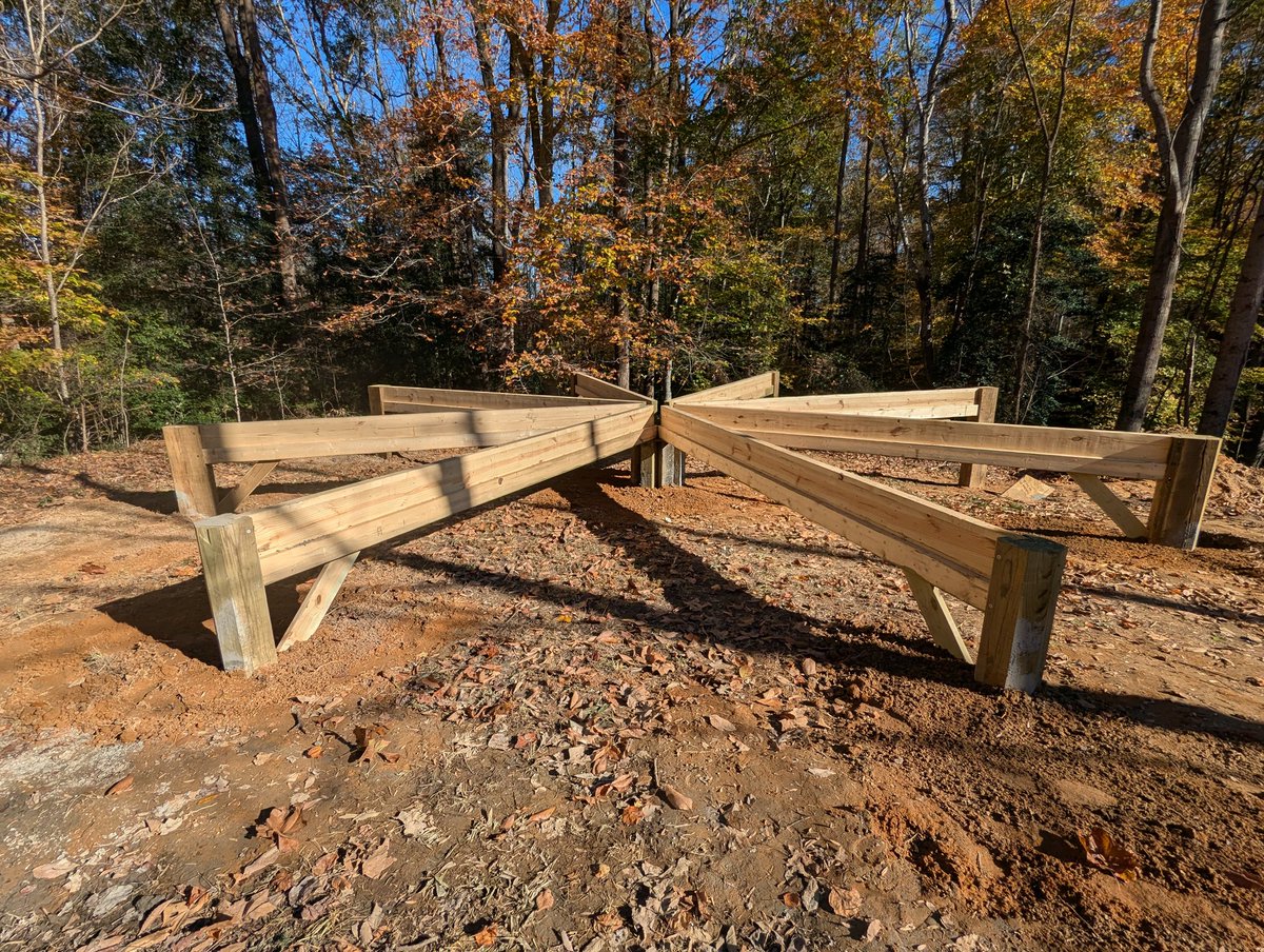 NickGarnett22's tweet photo. Octagon masters 💯
#timberframing
@Bossmann_1990 https://t.co/3QpI9ffdwA