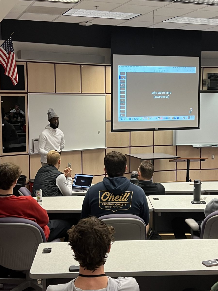 Varsity J tweet media