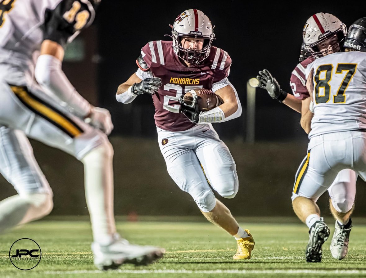 Senior Season Stats and Highlights

Defense: 97 Tackles, 19.5 TFL’s, 5 sacks, 2 INT’s

Offense: 41 Rec, 537 Yards, 5 TD’s (1 Rush)
@PLVfootball 

hudl.com/v/2QkW9r