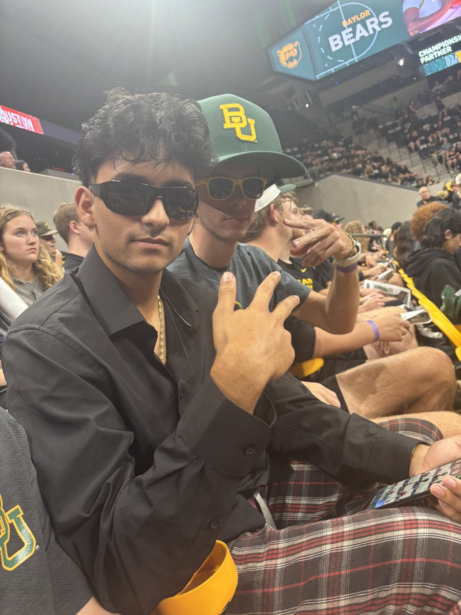 FatLedward's tweet photo. #SicEm https://t.co/toEVKJuemx