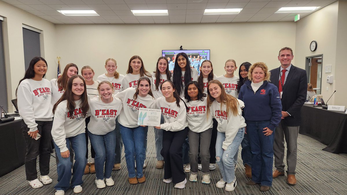 Elmbrook Schools tweet media