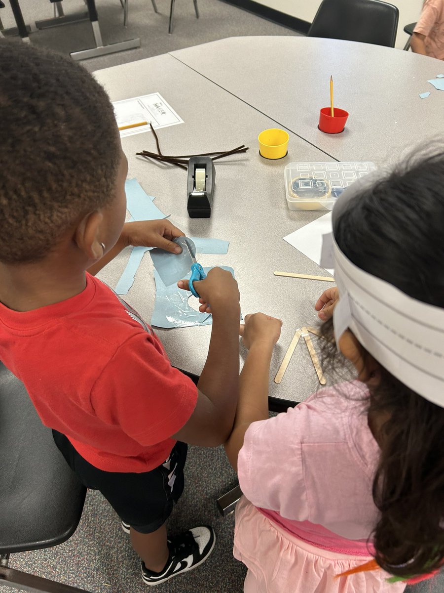 Sarah Stockdale (@sarahstock09) on Twitter photo What better way to end a Tuesday, than in the <a href="/stemlpisd/">LPISD-STEM</a> Lab with Mr. Newman! <a href="/LPELeopards/">LPELeopards</a> What better way to end a Tuesday, than in the <a href="/stemlpisd/">LPISD-STEM</a> Lab with Mr. Newman! <a href="/LPELeopards/">LPELeopards</a>