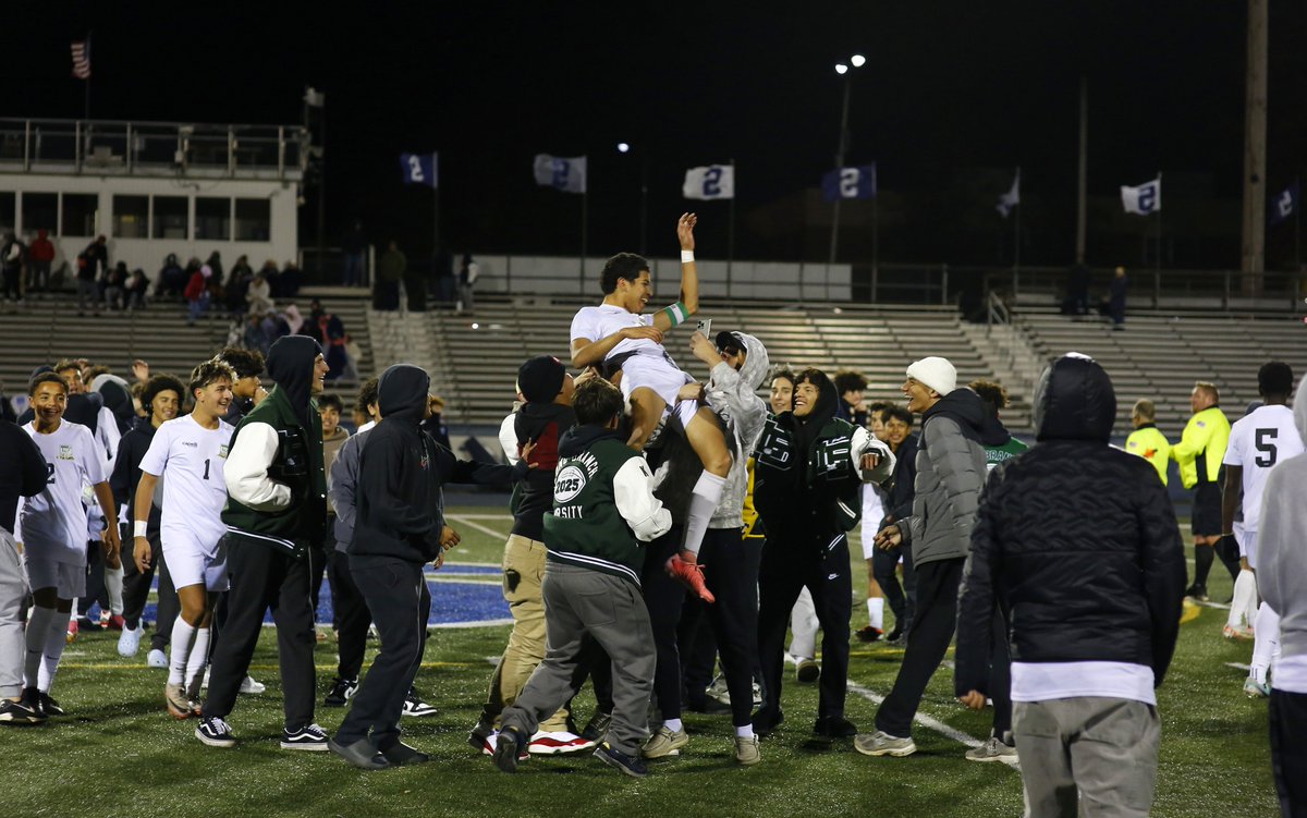 costamark2's tweet photo. β½οΈ2024 NJSIAA SOCCER TOURNAMENT SEMIFINAL β οΈLong Branch Wave stuns Middletown South 3-0 (F)!
πFinal: Friday, Nov 15 @ Steinert
@WAVEPRIDE @CastroLBHS @LbBoysSoccer
@visitlongbranch @LBpublicschools @HTSD_Steinert #wavepride #waveathletics #njsiaa #soccer #tournament https://t.co/XDGklgkSg3