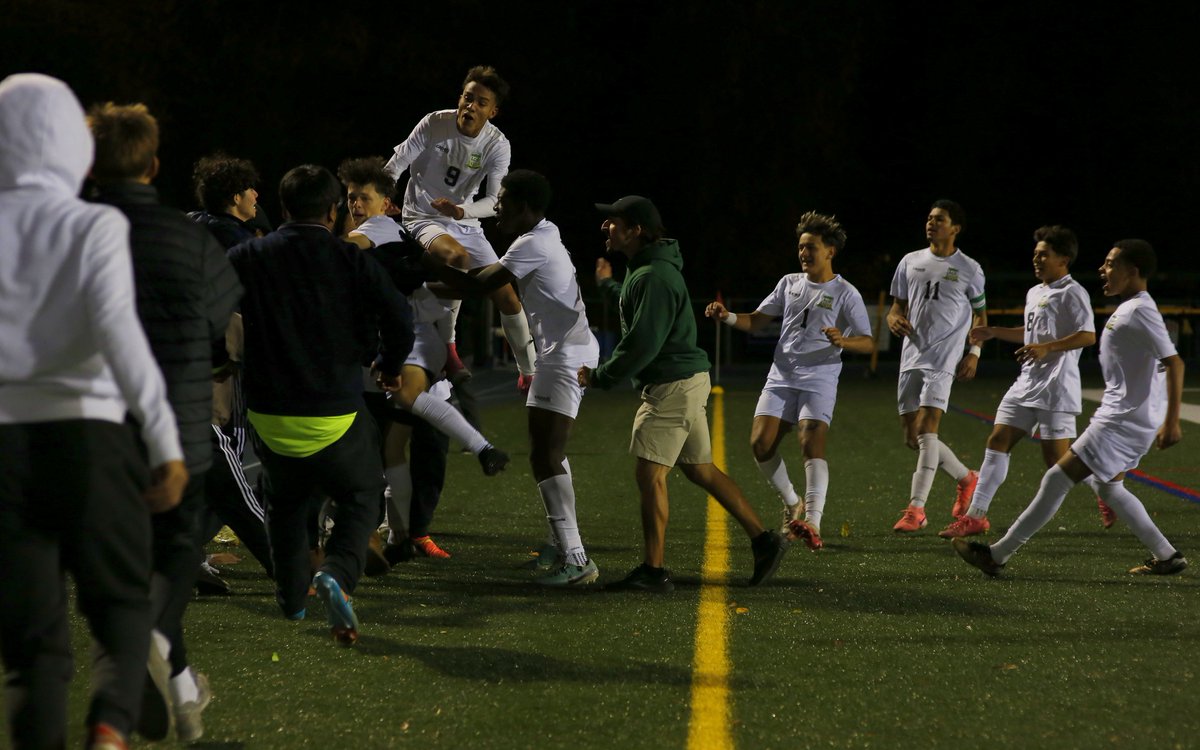 costamark2's tweet photo. β½οΈ2024 NJSIAA SOCCER TOURNAMENT SEMIFINAL β οΈLong Branch Wave stuns Middletown South 3-0 (F)!
πFinal: Friday, Nov 15 @ Steinert
@WAVEPRIDE @CastroLBHS @LbBoysSoccer
@visitlongbranch @LBpublicschools @HTSD_Steinert #wavepride #waveathletics #njsiaa #soccer #tournament https://t.co/XDGklgkSg3