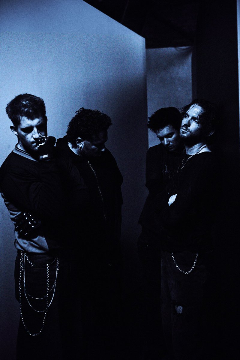 Thornhill tweet media