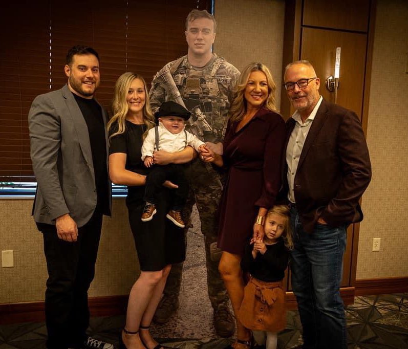 Sheriff_Baxter's tweet photo. Our Supporter Appreciation Night was truly special!!
A heartfelt thank you to my family, Mr. Dave Christa  and Mr. Gary Rogers for hosting a perfect night and successful event!
#TeamBaxter
Neil Delisa Photography captured some great photos.

https://t.co/UXwFtKhymx https://t.co/W2Xf2nzMCO