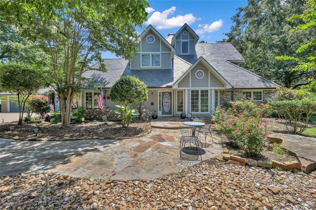 RichardsonReal's tweet image. Price Improvement: $990,000
26414 Pin Oak Dr, Magnolia, TX 77354 is a fantastic property with 6 bedrooms and 6.1 bathrooms.
See more here: richardsongrouprealty.com/d8rakzid