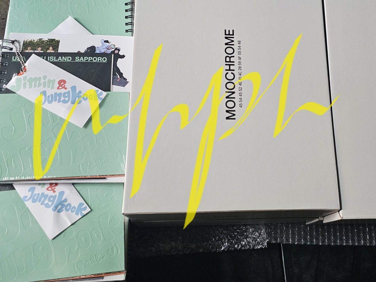 moonhubph's tweet photo. BOX 85, ang bilis dumating ng boxes! 😁🥳

You may start to settle your balance, masterlist will be updated and we will send emails regarding arrivals within the day. SDD and courier shipments will be at the end of the week. 

Thank you! 🫶

#MHPHUpdates https://t.co/kuCOVDoGtG