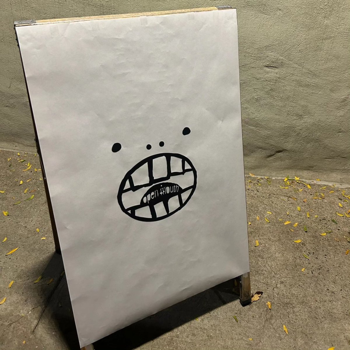LochyAnimates's tweet image. I had the pleasure of being included in Open Mouth Media's gallery show in the East Village and selling my piece "Shine" this Friday. Thank you to all who came out!