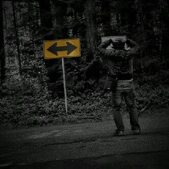 Abed___M's tweet photo. تساؤلات … ؟؟

من أين أبدأُ ياحزن الهوى ولمن ..
ولمن أرتب ياترى أبياتي

من أين أنثر أشعاري وقافيتي 
في أي بحر تلتقي آهاتي

من أين أرسم منجاتي وخارطتي
في أي وهم  قد تسير حياتي  ؟ https://t.co/sRtRfgIhXZ