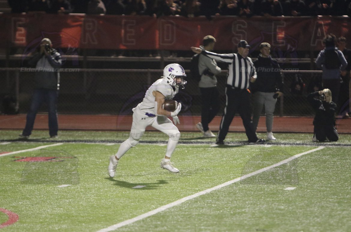 Check out my junior season highlights. hudl.com/v/2QjuHq