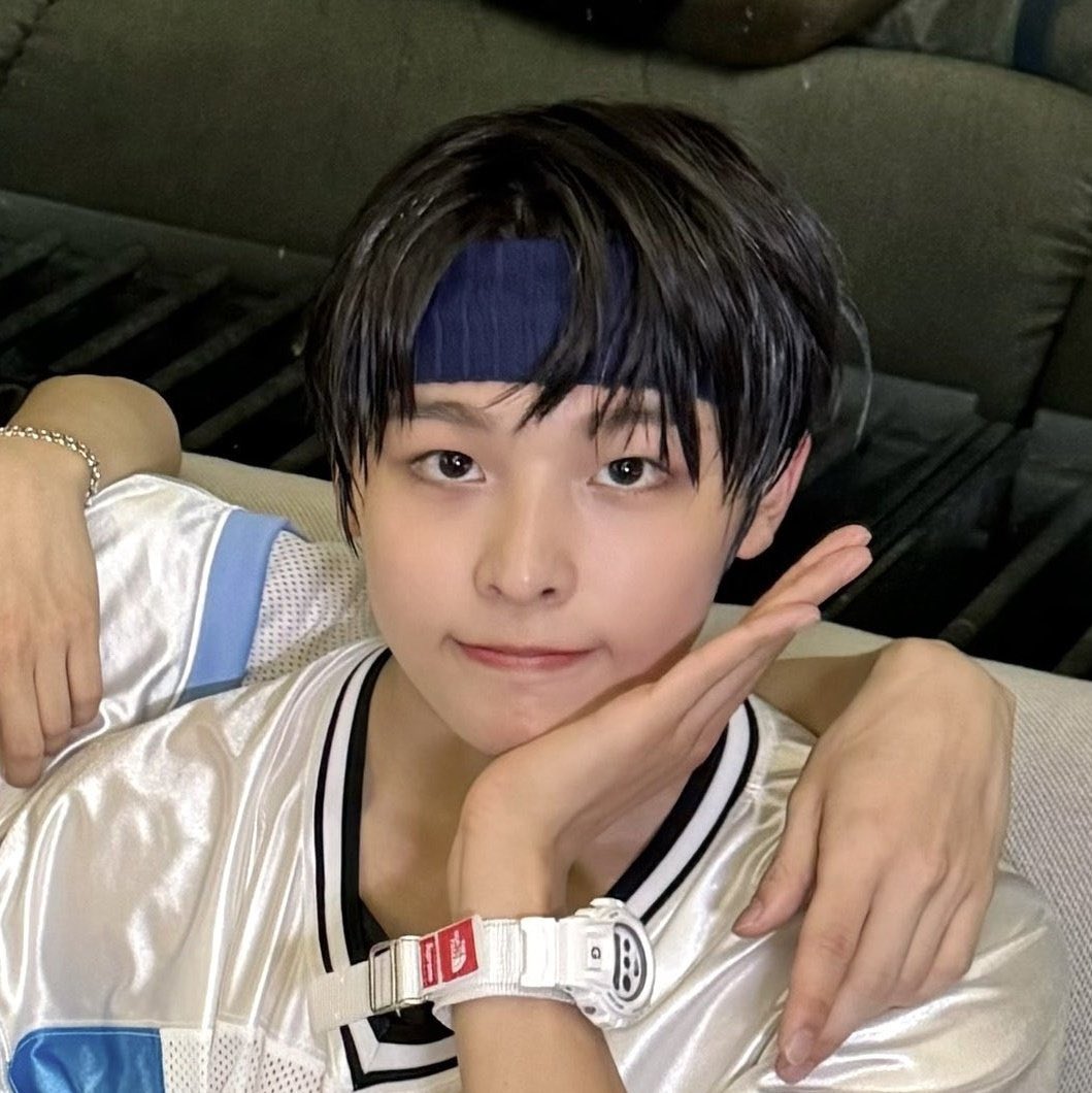 쿠쿠룽 tweet media