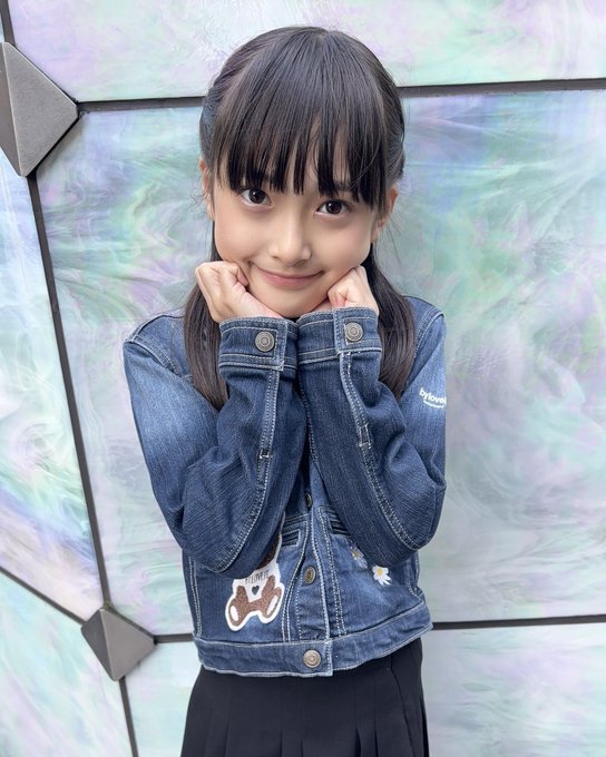 津久井有咲のTwitter画像24