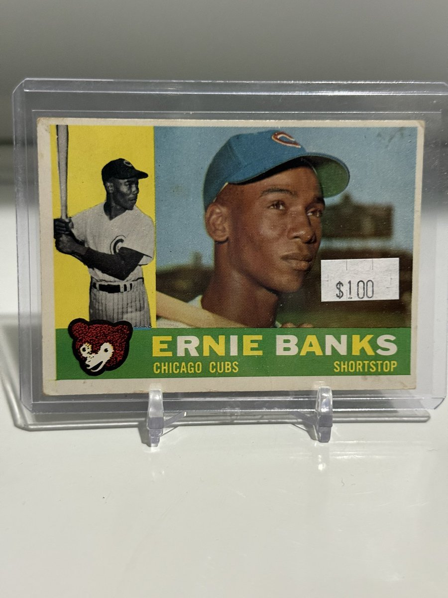 LukeTheDuke4009's tweet photo. Check out #1960Topps # 10 #ErnieBanks #Vintage #Baseball #Card *Small Tear In Back, Rest Mint https://t.co/Jhv5PrvpBI #eBay via @eBay https://t.co/60nyk9deu5