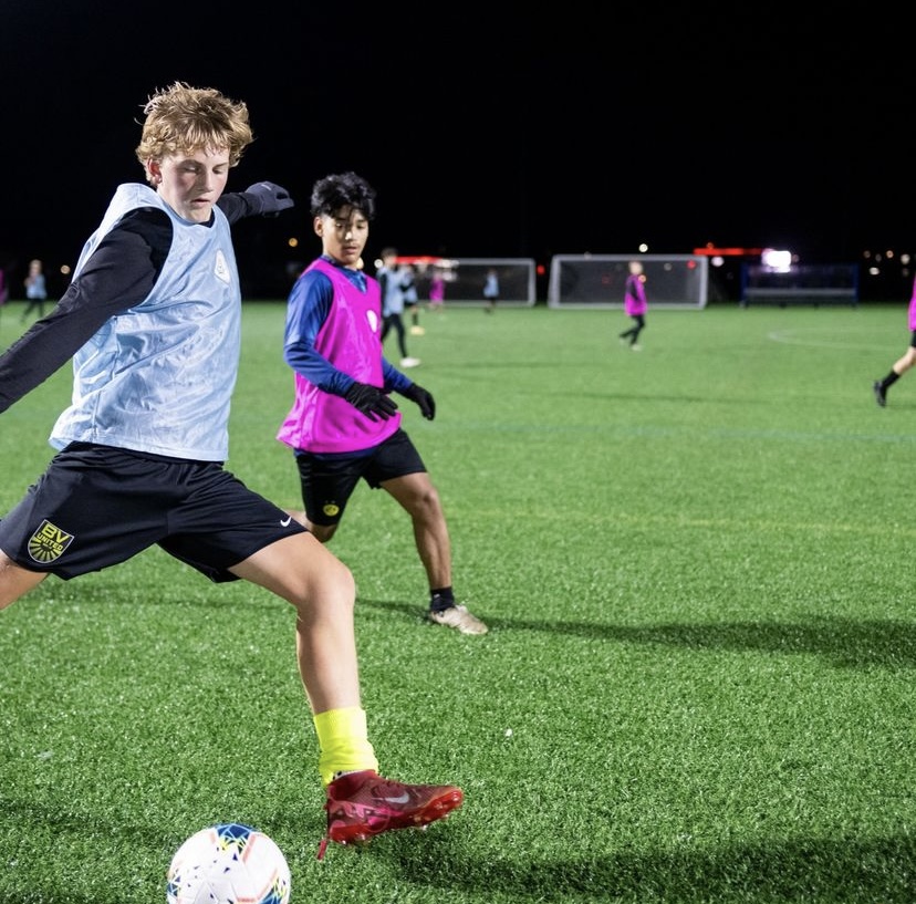 BVUnitedSC's tweet image. @tcslsoccer wrapped up 2010 Reps Trials in style last week! Great job to everyone that showed up and played their heart out. Best of luck!

Way to represent BVU, Matthew Metzger! 👏

#BVUnitedPride #BVUnited #TCSL #competitivesoccer