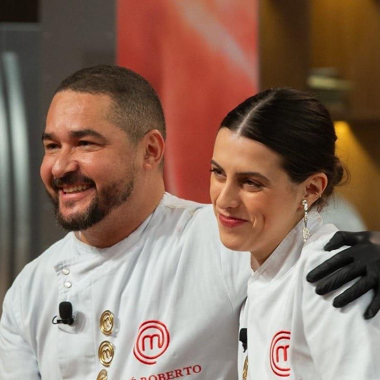 E a primeira Final master chef que sinceramente quem ganhar estarei muito feliz e acho justo #TeamZeRoberto #MasterChefBR