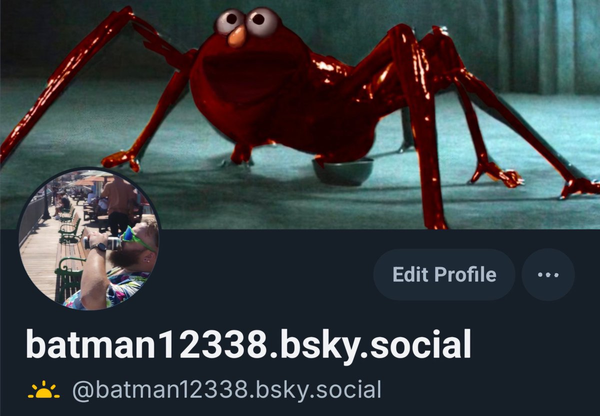 Batman12338 tweet media
