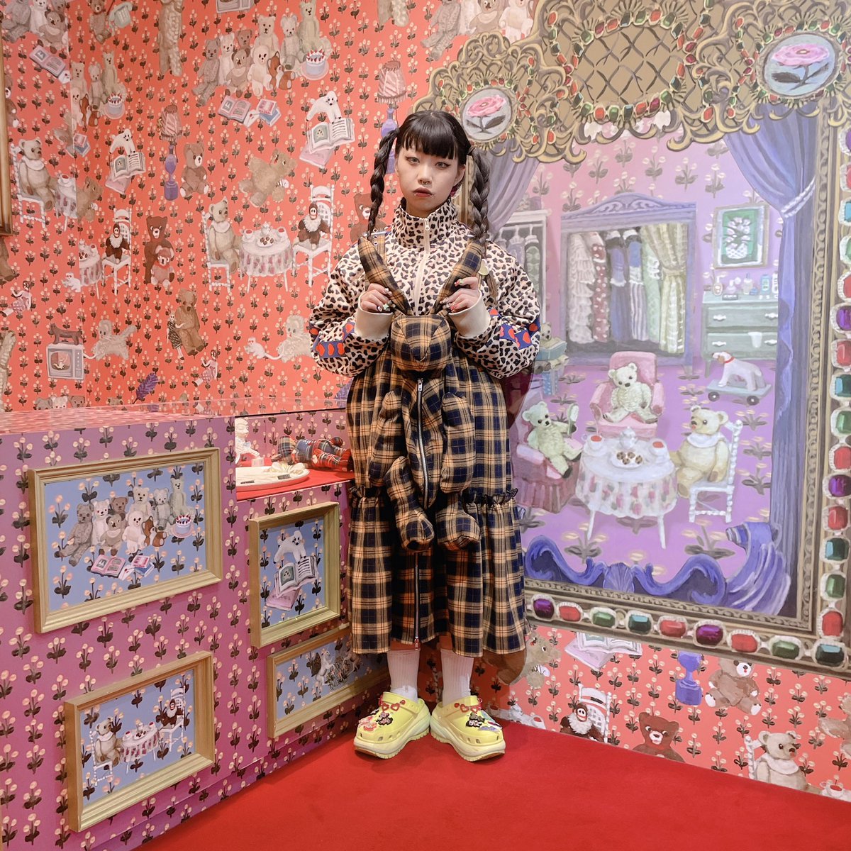 ?COORDINATE? ?トラックジャケット (LEOPARD) ¥18,000 (¥19,800 