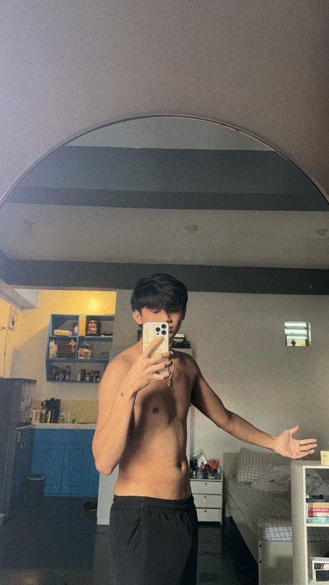 _christianang's tweet photo. Twink death (daw) https://t.co/yj2HG4PKbO