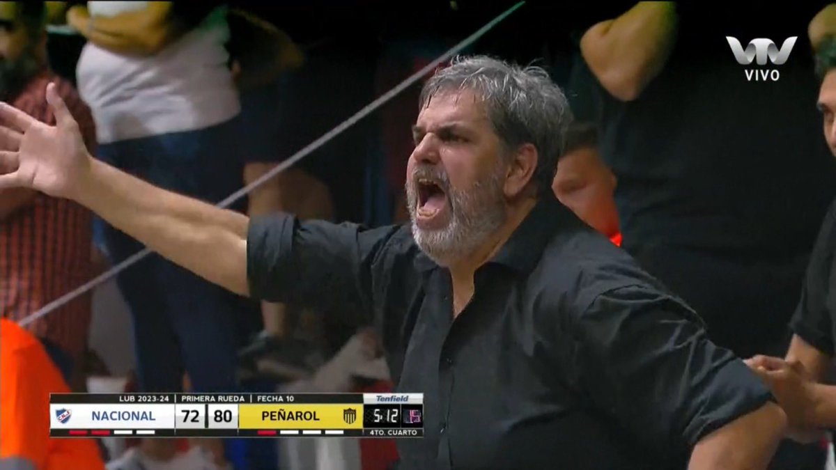 Nachito y Diz deberían dar explicaciones. Desde que fletaron a Evaristo del basket ganaron un total de CERO clásicos, volvieron a tocar lo que funcionaba bien y rompieron. No están preparados, nunca lo van a estar y siempre encuentran la forma de decepcionarnos un poco más.