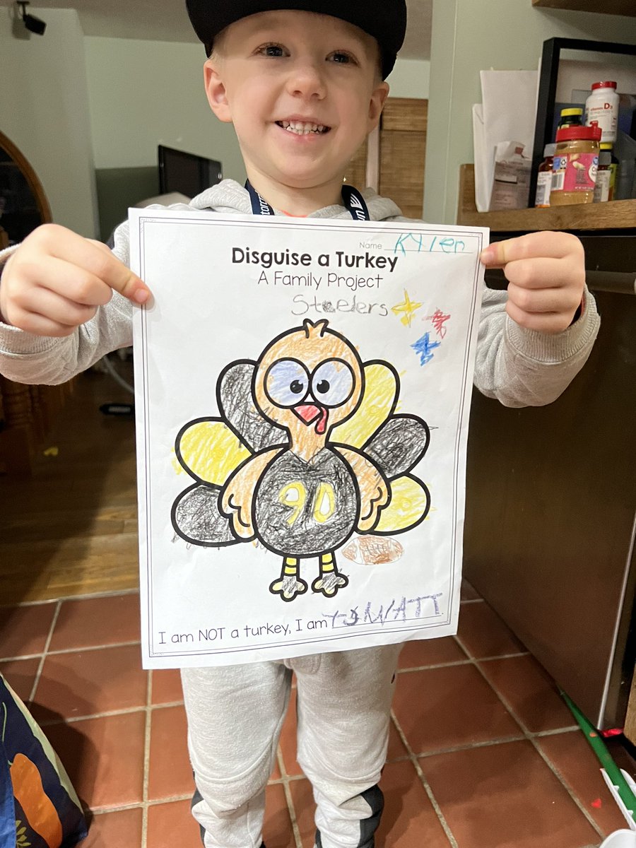 K_laaaLynnn's tweet photo. Kyler had to do a pre school project of disguising a Turkey and he chose to disguise him as his favorite football player @_TJWatt https://t.co/mvn07XOZnw