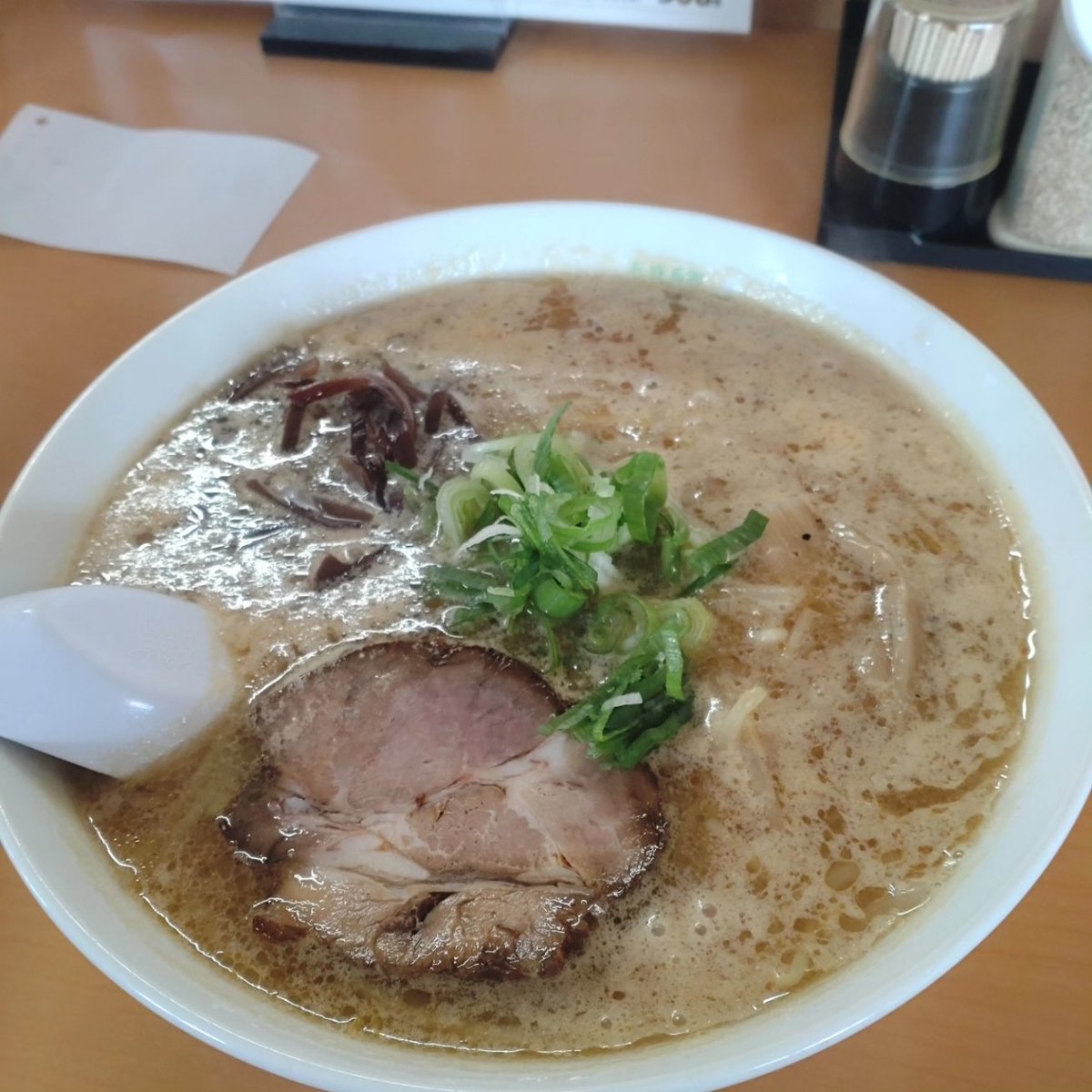 Enom2944's tweet photo. @shinorinatbs 最近食べたラーメン🍜 https://t.co/xoSGADcHUA
