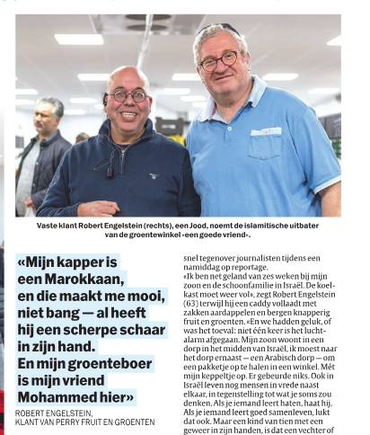 "Misschien is het net belangrijk om wanneer een deel van de wereld zo bedreigend lijkt, die kleine momenten waarop we doodnormaal met elkaar omgaan, gróót te maken", schreef ik in opinie. Blij met deze reportage vandaag in HLN. En dank aan <a href="/EbrahimLouarro/">Ebrahim</a> voor inspiratie