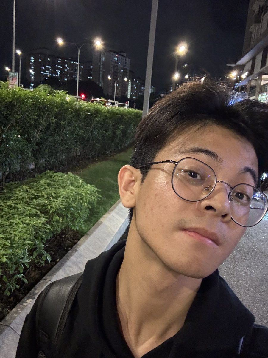 jaysonnn2004's tweet photo. APT today😮‍💨😮‍💨累死 
晚上走pasar malam 谁要join？ https://t.co/ekanTqhdeF