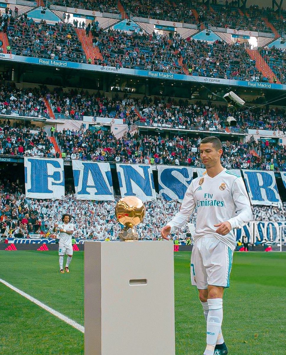 𝐓𝐇𝐄 𝐀𝐔𝐑𝐀. 🥶