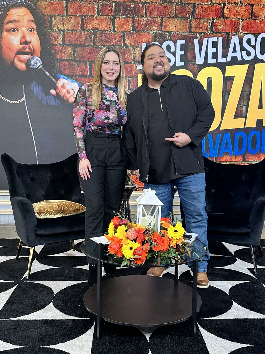 Hoozay's tweet photo. New Show https://t.co/M4WptGrwxA