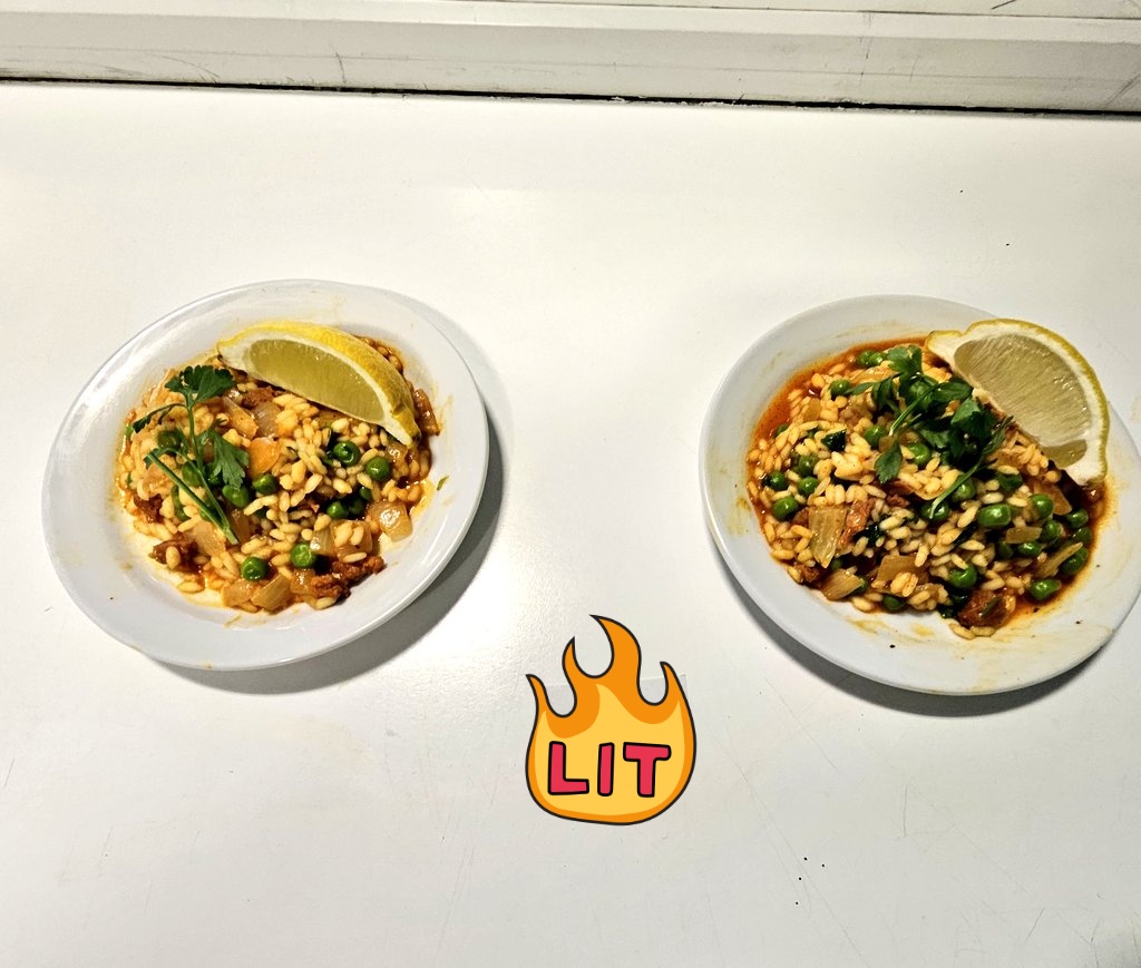 Well done to all our S3 pupils who recently completed in the <a href="/SBFutureChef/">Springboard FutureChef</a> School Heat and Local Heat at <a href="/BraeheadFoods/">Braehead Foods</a> in Kilmarnock.

M was 1 of our School Heat winners, and although she didn't win the local final, we think she did great!

<a href="/HomeEcPrestwick/">Prestwick Academy Home Economics 🥙🍰🥧</a> <a href="/pwkacademy/">Prestwick Academy</a> #Ambition