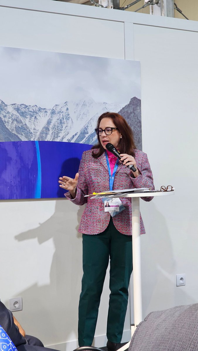 Iris Blom tweet media