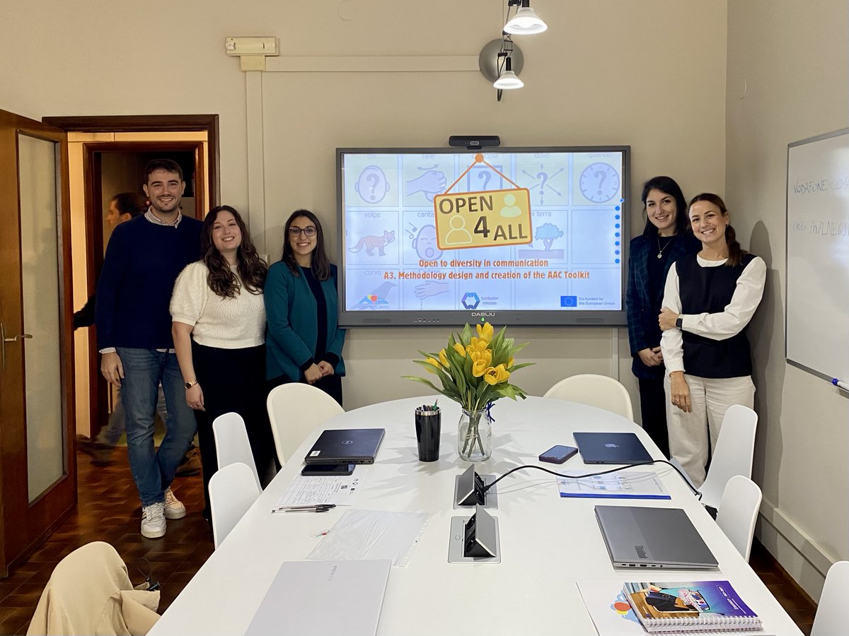 FMiradasTEA's tweet photo. 🔵Marta Arroyo y Rodrigo Arnáiz de #FundacionMiradas asisten en #Catania al TPM del proyecto europeo #Open4All
👉🏼Liderado por la organización siciliana @controventoct
💙Conoce más https://t.co/weGp8TcIrb
#ErasmusPlus https://t.co/1V2R3Iow0r