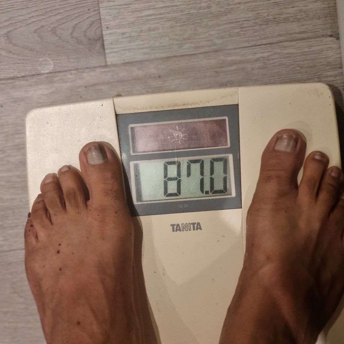 KingJayZim's tweet photo. #TuesdayWeighIn.
@TeamFuloZim
Apologies #FatBellyReduction possé for the late update.
Bad news from my side. I honestly don't know what went wrong last week.
Zvinhu zvacho sooo kah? Nxaaaa!
Tuesday 5 Nov. Tuesday 12 Nov. https://t.co/rrElNDDaPv