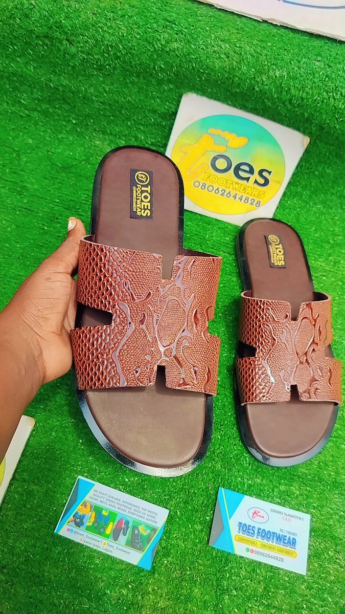 Celeb_Shoemaker's tweet image. 