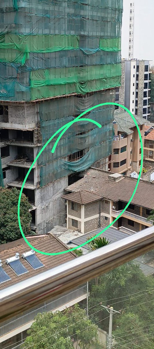 teddyobiero's tweet image. @KURAroads @SakajaJohnson  the roads in Parklands need urgent attention. I will have residents tag you on the pathetic state of these roads. These are as a result of unplanned high rise developments with ZERO adherence to zoning and building codes/laws. 
The residents of…