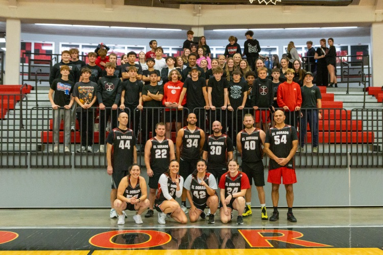 ElDoHSWildcats's tweet photo. What a blast it was to host the 2nd annual Coaches Challenge! Thank you to all who came out to support the teams! #PartOfThePride https://t.co/WgZS3F8uZg