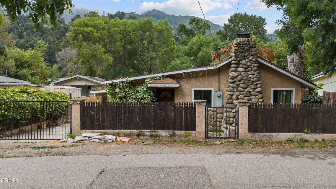 🎊 Another Happy Homeowner Added to the Family!
A huge congratulations to Samuel Reyna for closing the deal on this beautiful residence! We extend our warmest wishes to the proud new homeowners.  
☎️ 805-270-2056
myhomeseekers.com
#exprealty #listingagent #realestatemarket