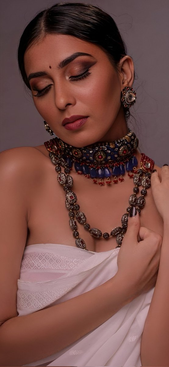 Actress_Club's tweet photo. 🎯 #RumaSharmaThread  

#Bollywood #Actress #RumaSharma
 New Look @rumasharmaa https://t.co/pVsugnn0q9